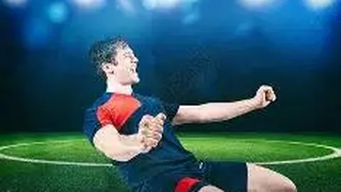 曹涵智与足球的深情岁月：二十余年缘定球坛