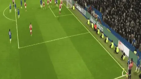 英超积分榜深度解读：利物浦领先，争冠竞争激烈，新加盟球队面临保级压力